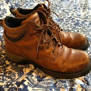 Women’s Ariat Boots Size 6
